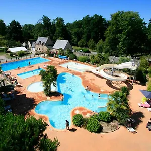  Camping Château De Galinée